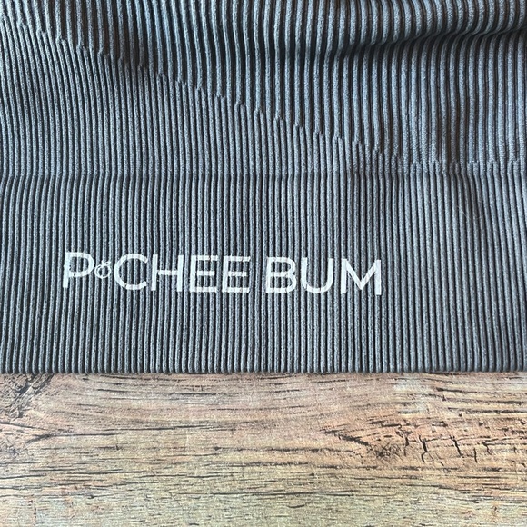 Pchee top size s - Picture 3 of 3